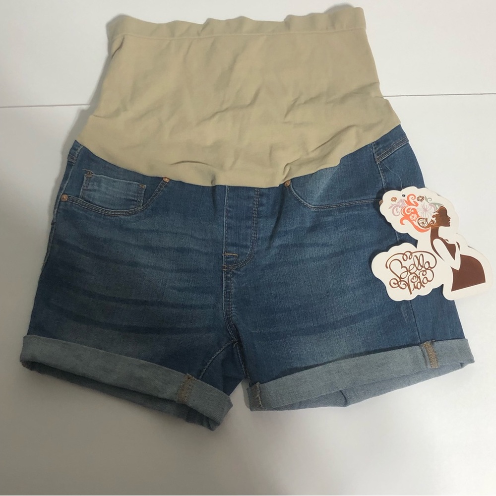 Bellavida  maternity denim shorts size small